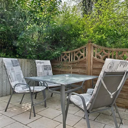 Haus Buchenhoehe Appartement *