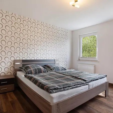 Haus Buchenhoehe * Χέρινγκσντορφ