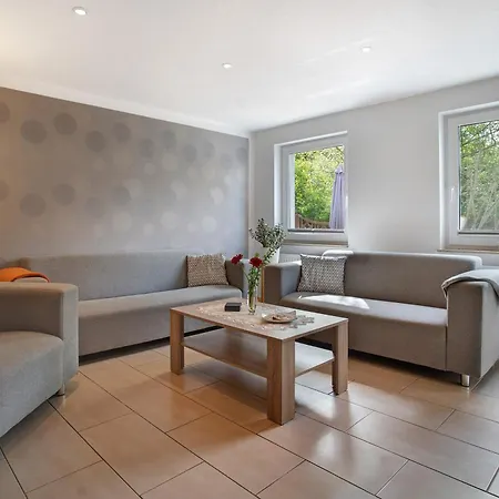 Haus Buchenhoehe Apartamento *